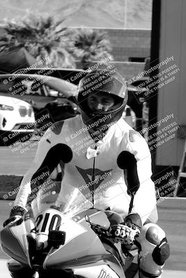 media/Mar-20-2023-Moto Forza (Mon) [[d0bbc59e78]]/Around the Pits/